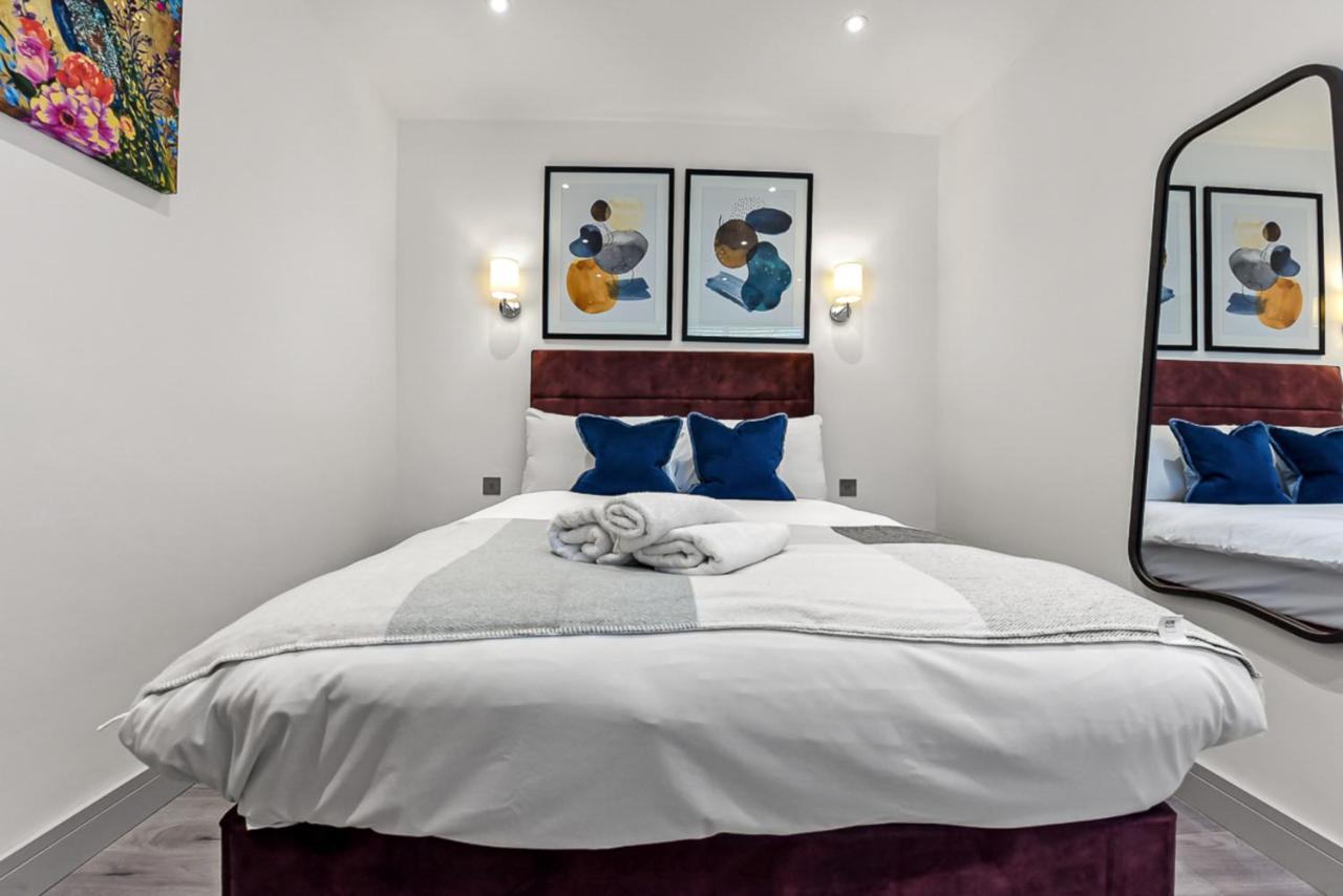 Amazing 2 Bedroom Apartment In Greater Londres Exterior foto